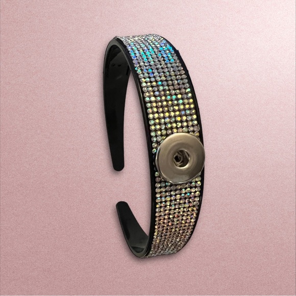 RHINESTONE SNAP BUTTON HAIR BAND - Picture 3 of 5